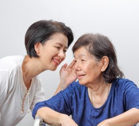 Cách nói chuyện với người nghe kém